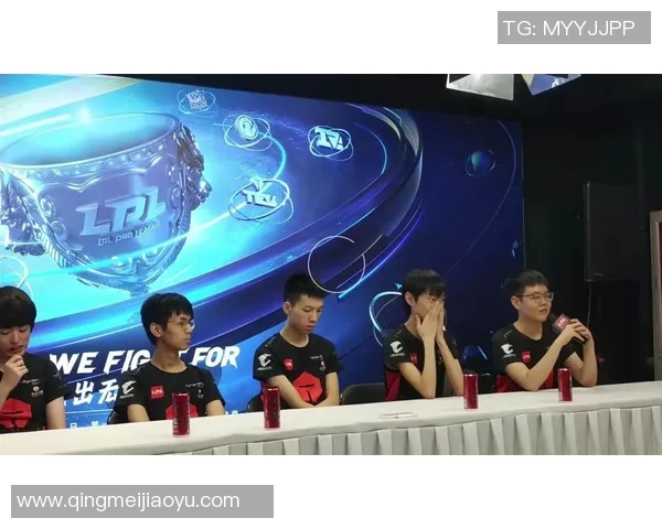 CSGO战术解析TES战队中路突破体系的成功秘诀与实战应用